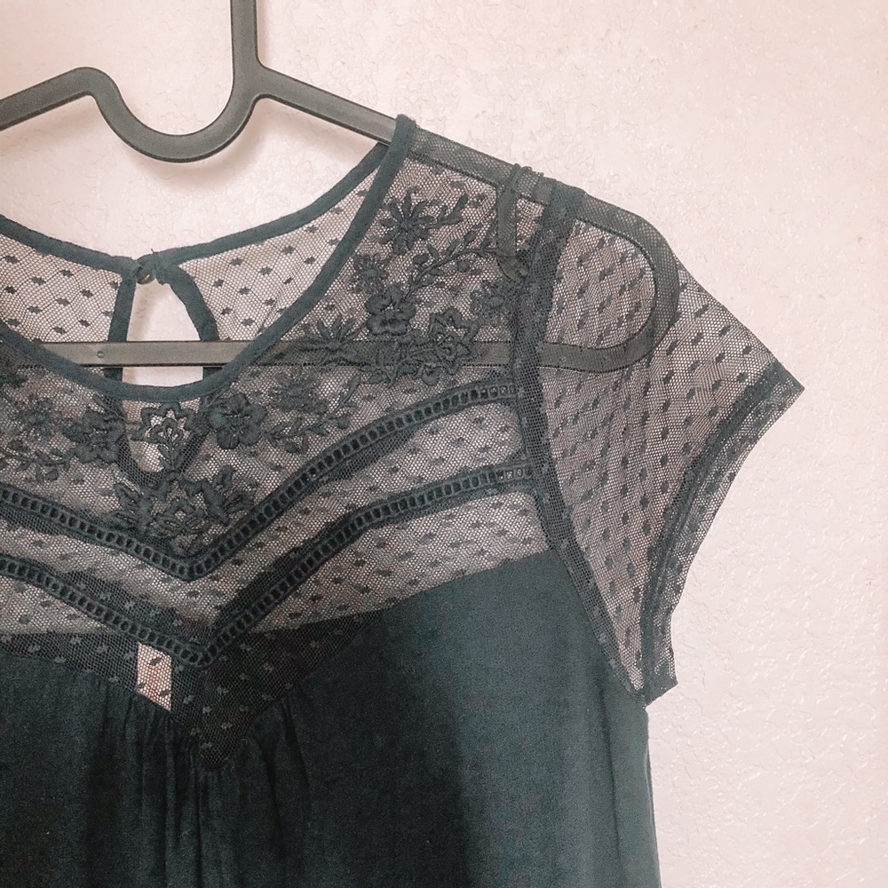 Mini lace dress